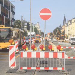 Seit dem 25. August 2014 rollen Busse und andere Fahrzeuge wieder stadtauswärts auf der Schandauer Straße. Foto: Ziegner