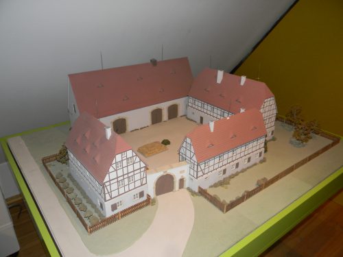 Modell des Hofes Johann George Palitzschs nach einer Zeichnung von August Koenig aus dem Jahr 1806. Modellbau: Franz Brettschneider, 1988. Foto: RF