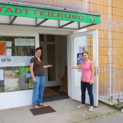 Anke Hahn und Katrin Lindner (v. l.) freuen sich auf die gemeinsame Arbeit mit den Prohlisern. Foto: Trache