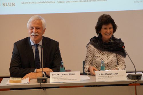 Generaldirektor Prof. Dr. Thomas Bürger und Wissenschaftsministerin Dr. Eva-Maria Stange bei der Pressekonferenz. Foto: Archiv