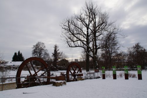 Der Löbtauer Pulvermühlenpark im Schneekleid. Foto: Steffen Dietrich