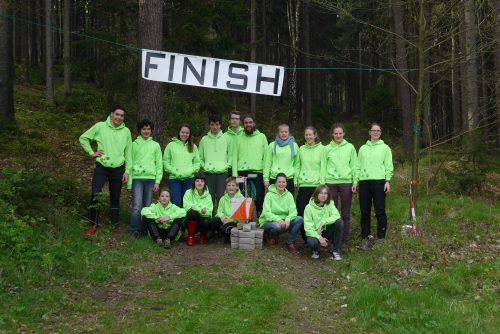 Ziel erfolgreich gefunden, Gruppenfoto der TU-Jugend. Foto: Corinna Nieke