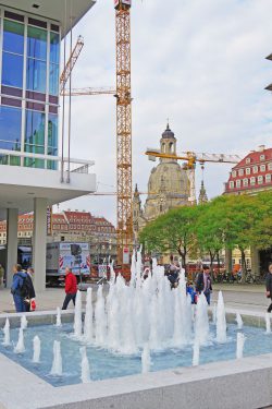 Der Brunenn am Kulturpalast. Foto: Pohl