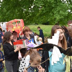 Mit der Trachenparade erlebte das Trachenfest auch in diesem Jahr seinen furiosen Höhepunkt. Foto: Möller