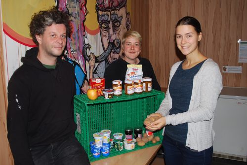 Sozialarbeiter Marcel Zapf, Christin Müller und Vanessa Bronold (v. l. n. r.). Foto: Claudia Trache