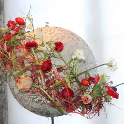 Floristische Kunstwerke sind typisch für die Blumenschau. Foto: Pohl