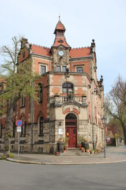 Seit 16 Jahren hat das Kleine Kurhaus seinen Sitz in der Hosterwitzer Straße 2. Foto: Pohl