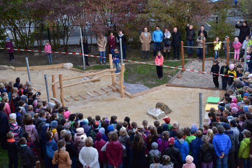 Feierliche Einweihung des neuen Sandspielplatzes am 5. Oktober 2018. Foto: Trache