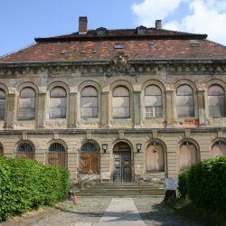 Viele Jahre lang war Schloss Übigau in einer Art Dornröschenschlaf gefangen. Jetzt kommen die Dinge richtig in Bewegung. Foto: Archiv