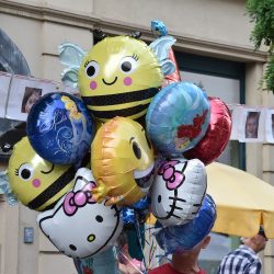 Alle jahre wieder bunt und quirlig: Stadtteilfest in Pieschen. Foto: Möller