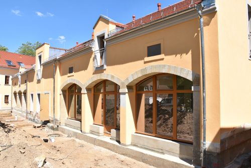 Bald kann in der sanierten Remise Einzug gefeiert werden. Foto: Trache