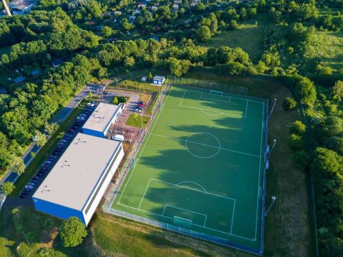 So könnte die neue Sporthalle an der Wittgensdorfer Straße 30 aussehen. Fotomontage: SG Gebergrund Goppeln e. V.