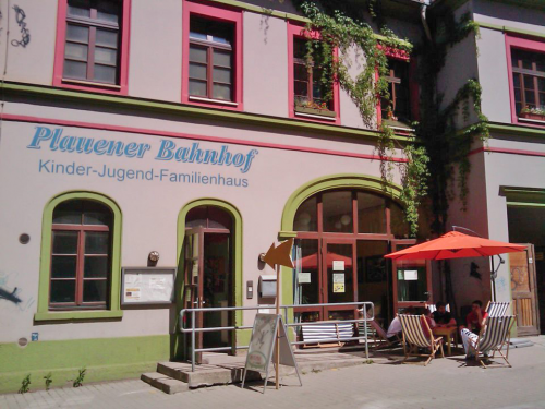 Beliebter Treffpunkt für Kinder, Jugendliche und Familien: der Plauener Bahnhof. Foto: KJFH Plauener Bahnhof