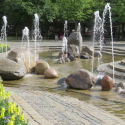 Der Findlingsbrunnen in Gruna. Foto: Pohl