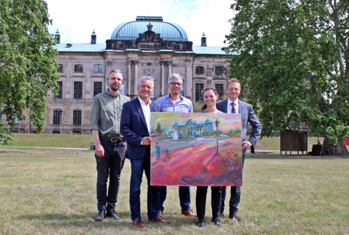 Macher und Sponsoren vor der eindrucksvollen Kulisse des Japanischen Palais. Foto: PR