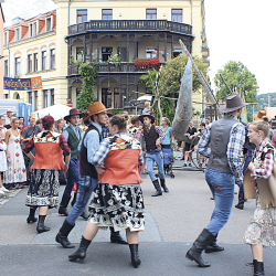 2019 sorgte die polnische Tanzgruppe aus Krzepilow für Stimmung. In diesem Jahr wird das deutsch-polnische Bürgerfest zum Hoffest. Foto: Pohl