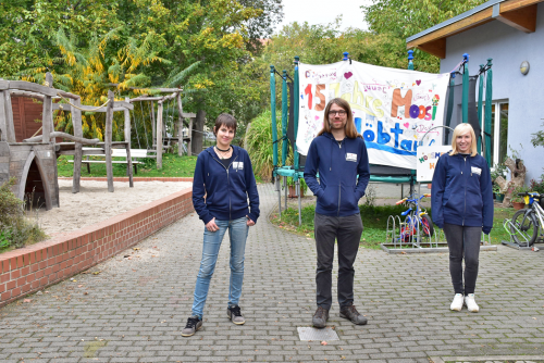 Claudia Elle, David Morgenroth und Jenny Kockrow (v. l.) vom Sozialarbeiterteam des Kindertreffs Moosmutzelhaus. Foto: Claudia Trache