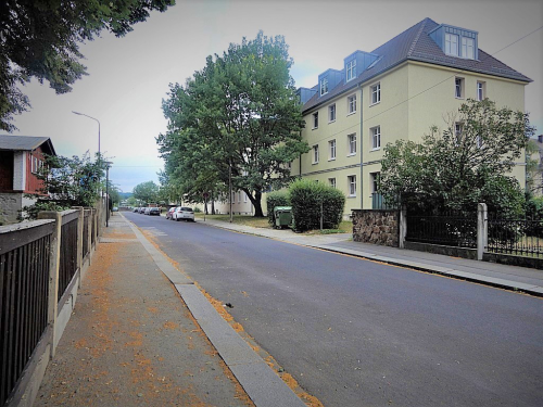 Blick in die Dunger- bzw. Bobestraße in Kaditz. Fotos: Archiv Brendler