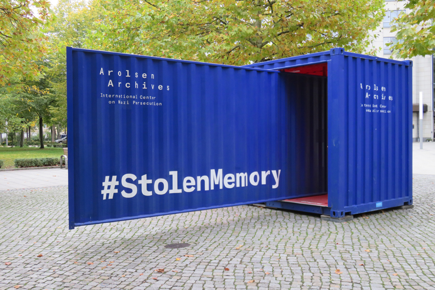 #StolenMemory auf dem Jorge-Gomondai-Platz #StolenMemory auf dem Jorge-Gomondai-Platz