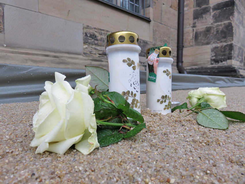 Gedenken am 13. Februar an der Frauenkirche. Foto: Pohl
