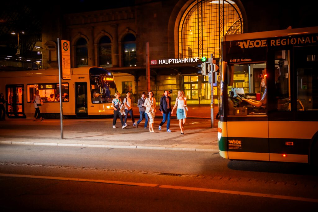Bus und Tram am HBF. Foto: Lars Neumann