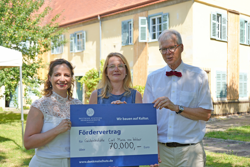 70.000 Euro für die Dachsanierung 70.000 Euro für die Dachsanierung