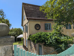Das Museum befindet sich im ehemaligen Sommerhaus von Carl Maria von Weber. Foto: Pohl