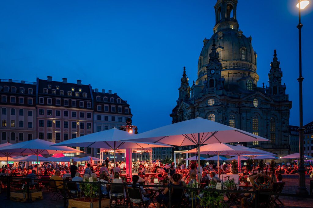 Stimmungsvolle Abende unter freiem Himmel beim Palais Sommer. Foto: Palais Sommer