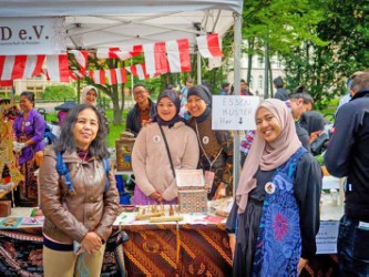 Einladung zum Interkulturellen Straßenfest. Matthias Naumann, aqua-foto.com
